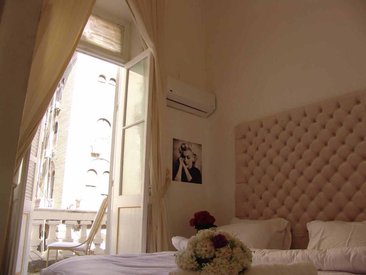 Velvet Hotel Kairo Bagian luar foto