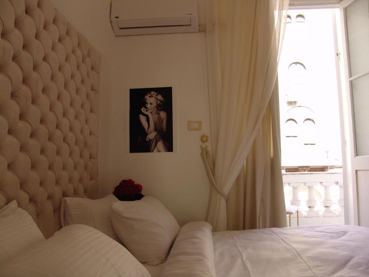 Velvet Hotel Kairo Bagian luar foto