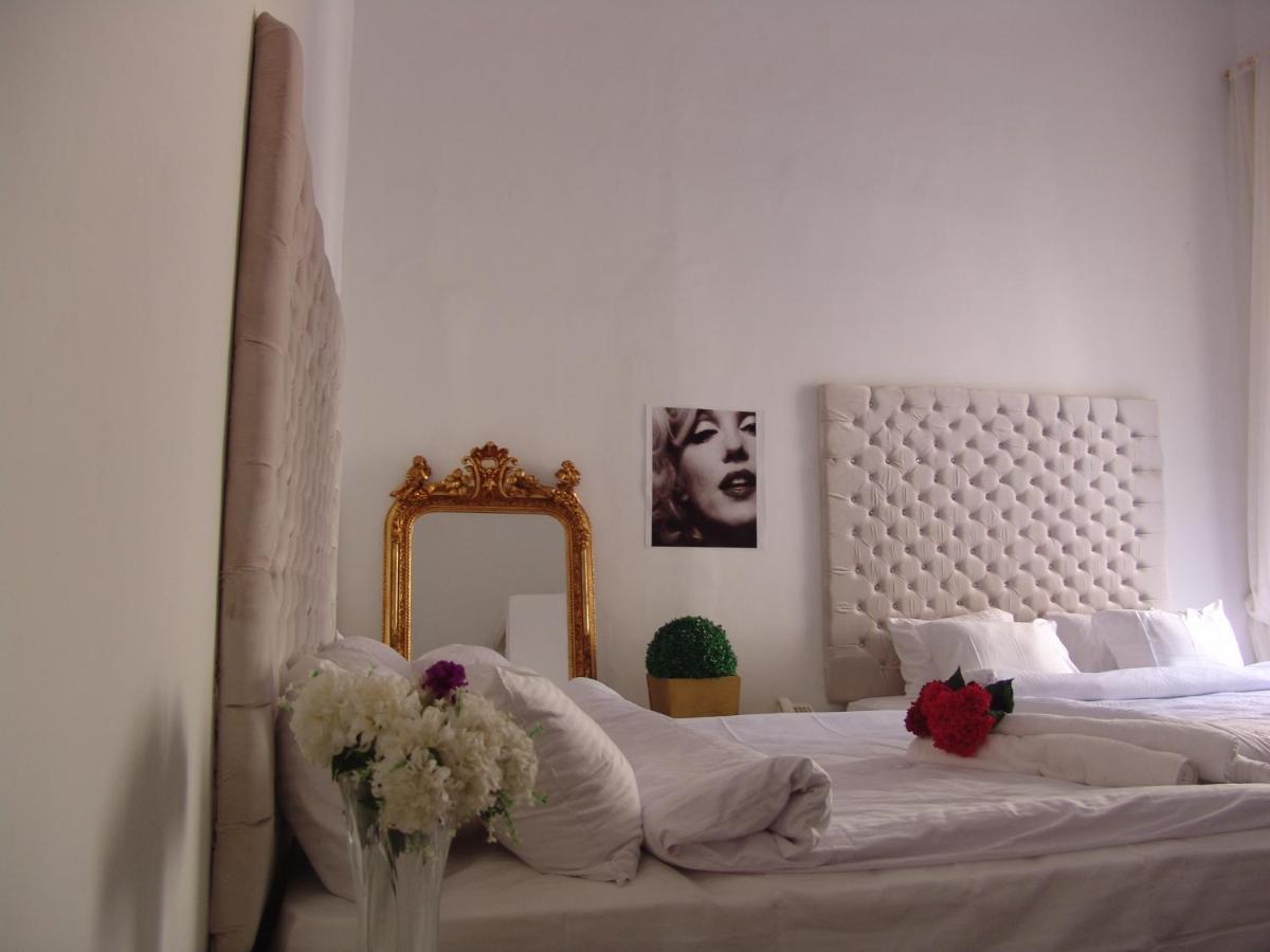 Velvet Hotel Kairo Bagian luar foto
