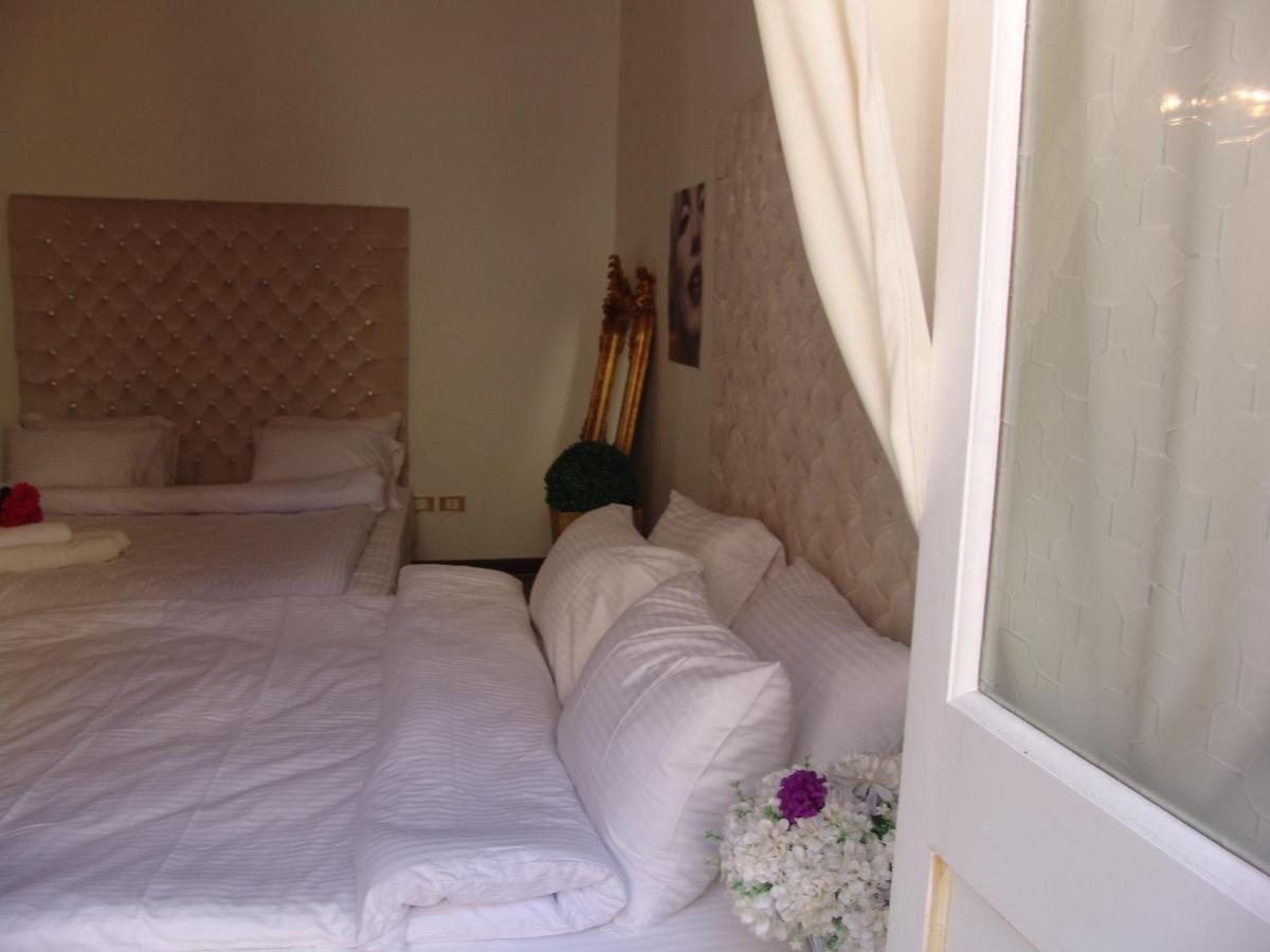 Velvet Hotel Kairo Bagian luar foto