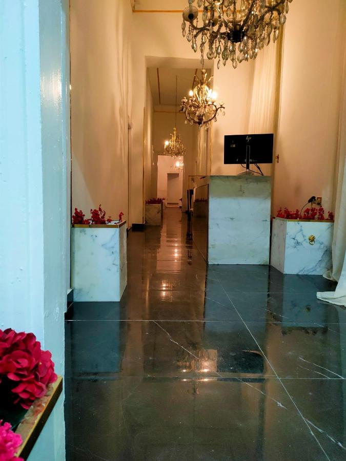 Velvet Hotel Kairo Bagian luar foto